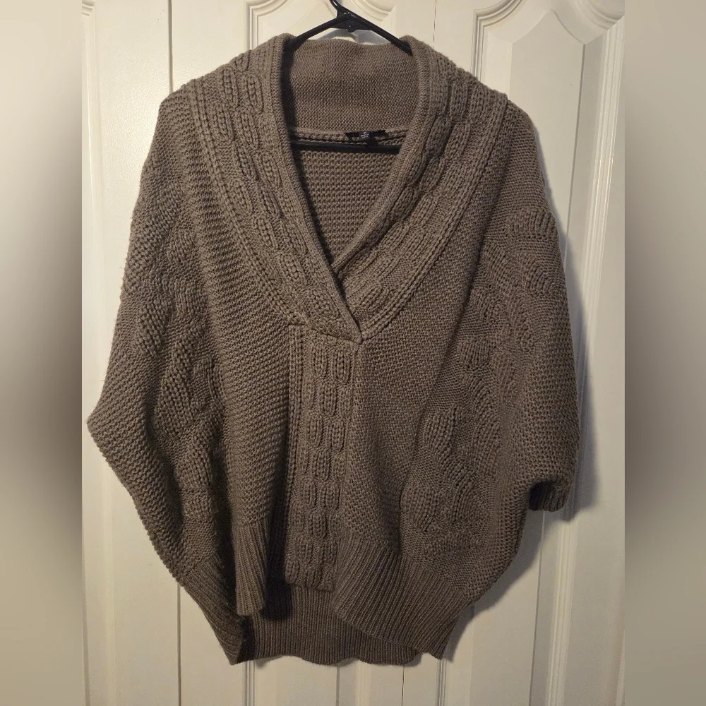 The Limited Taupe Cable Knit Shrug - Picture 1 of 5